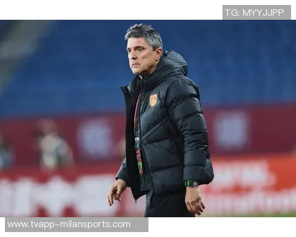 U22国足主帅安东尼奥亲临现场考察海牛与三镇的精彩对决